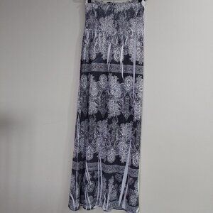 Maxi Beach Cover-Up Dress, Black & White, Size M, NWOT